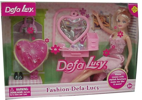 yiwu holiday gift fashion dress up doll photo