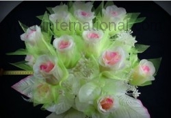 Yiwu China Simulation Flower Factory sell 18 Heads Bride Holding Silk Flower