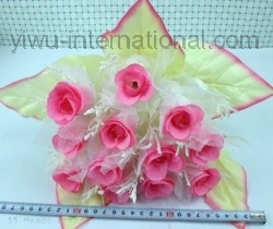 Yiwu Wholesale of Flower Sell 12 Heads Silk Bride Holding Rose