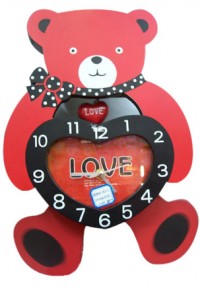 CL-24 yiwu plastic bear design clock arts