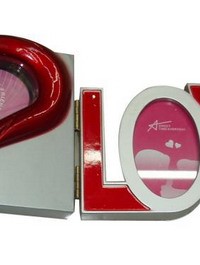 CL-15 yiwu fashion LOVE design clock