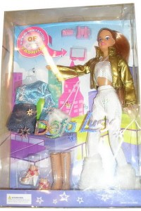 20970 yiwu young girl plastic toy