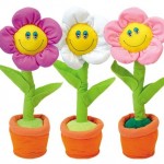 928-23 yiwu smile flower plush toy
